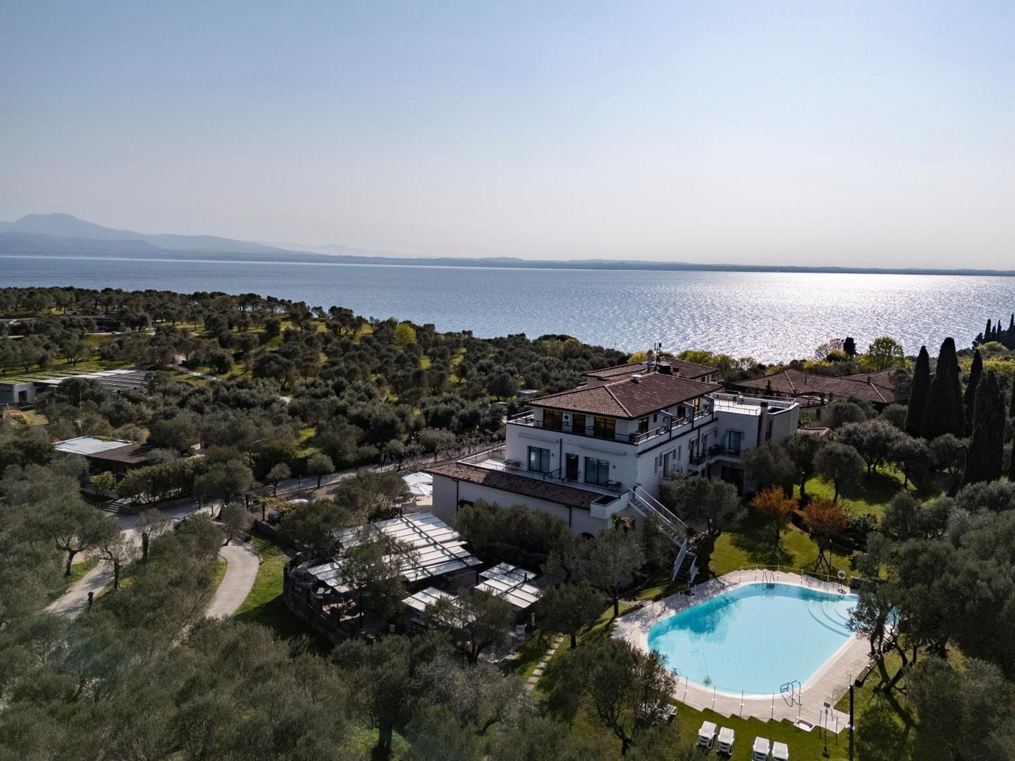 Hotel Ideal Sirmione Esterno foto