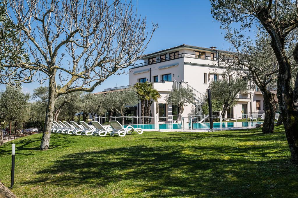 Hotel Ideal Sirmione Esterno foto